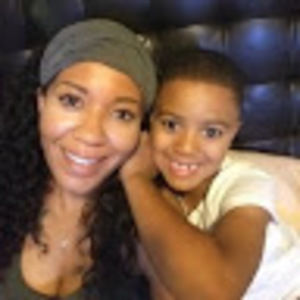 Meet your Posher, Dionna